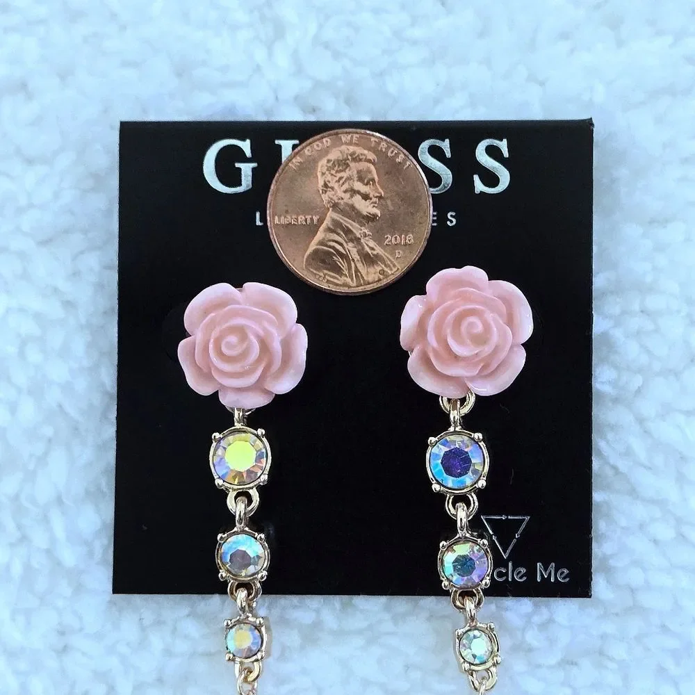 Guess❓️ Pink🩷 Rose🌹 Dangle Earrings